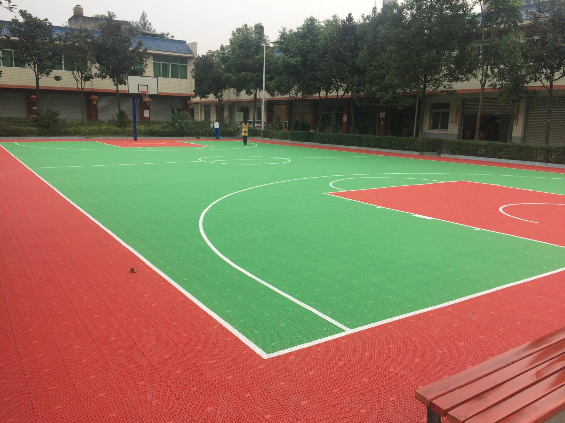 室外運(yùn)動新選擇 戶外防滑懸浮拼裝地板的優(yōu)勢與應(yīng)用